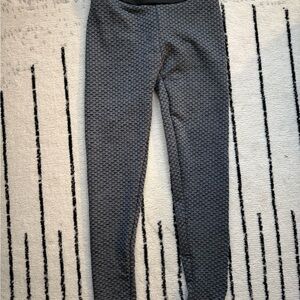 Gray Textured Leggings with Butt Synch